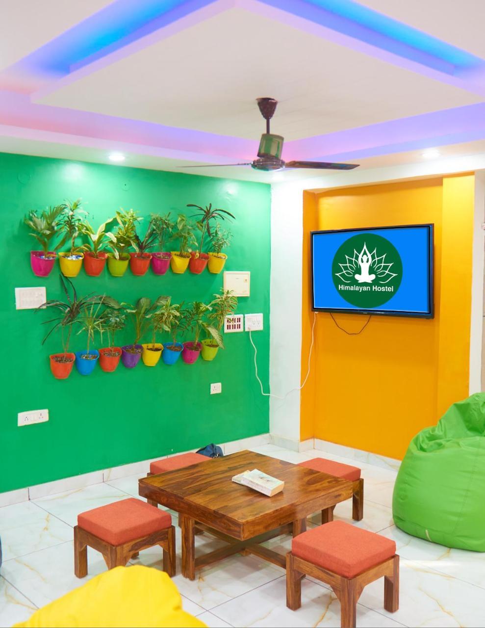Himalayan Hostel New Delhi Exteriör bild