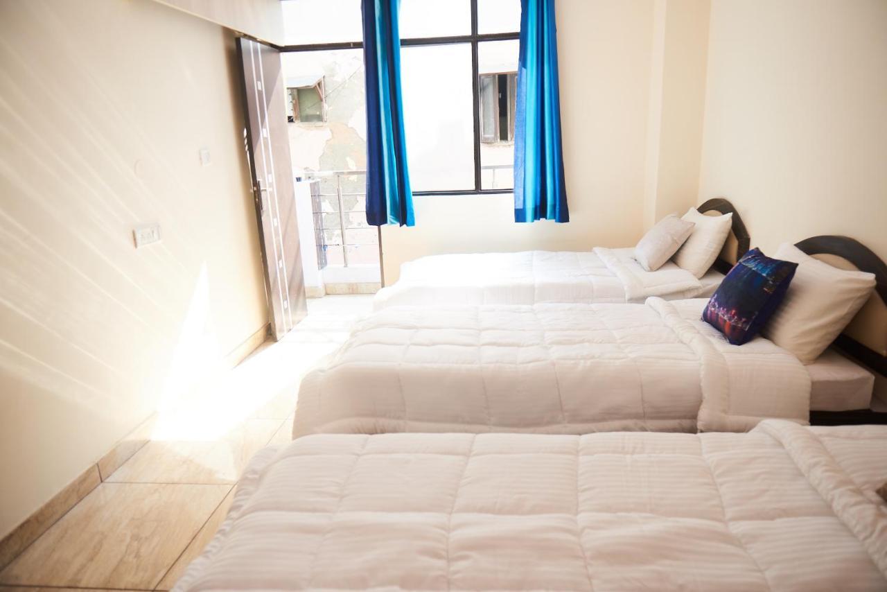 Himalayan Hostel New Delhi Exteriör bild