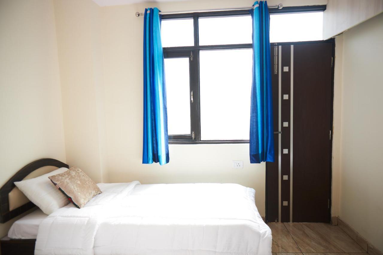 Himalayan Hostel New Delhi Exteriör bild